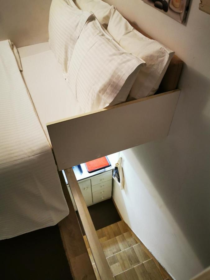 Acropolis Maisonette Atene Esterno foto